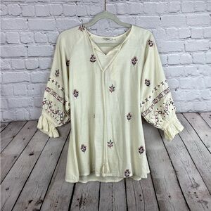 🆕 Max Fashion Size Small Embroidered Hippie Boho Peasant Top